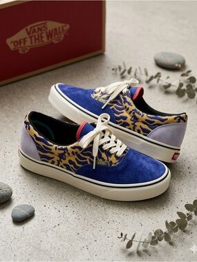 Vans ComfyCush Era Bugs Blueprint W8.5 VN0A3WM9WWG NIB
